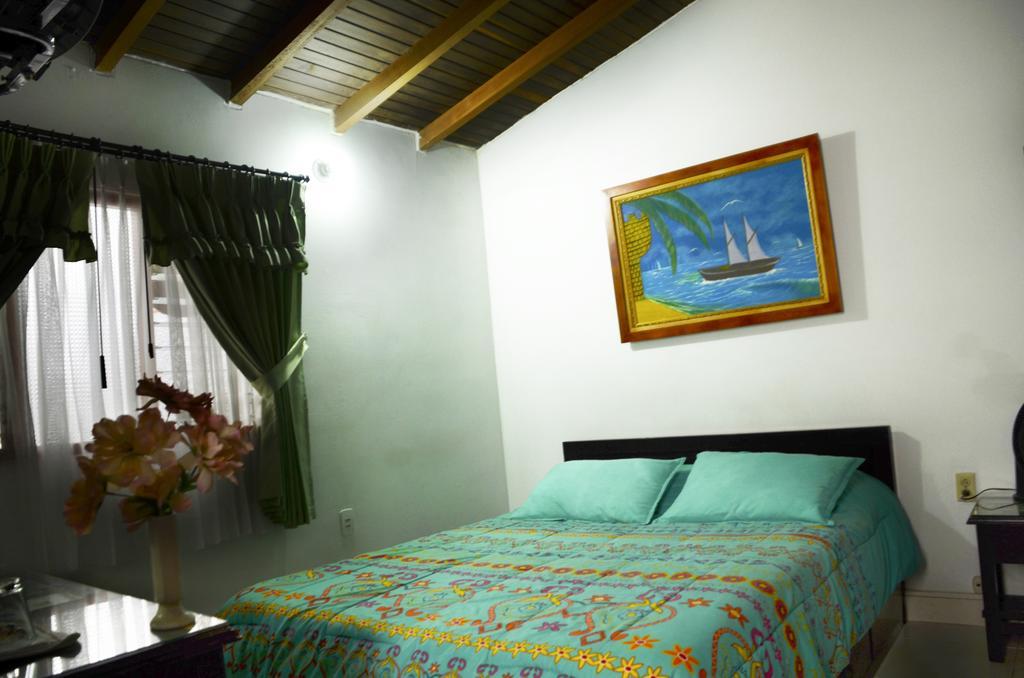 Hostal Isla Senorial San Gil Quarto foto